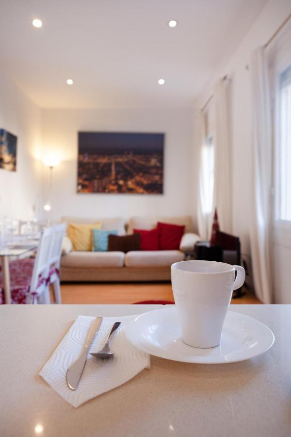 Cute Apartment In Sants Station With Hbo & Alexa & Ac Barcelona Luaran gambar