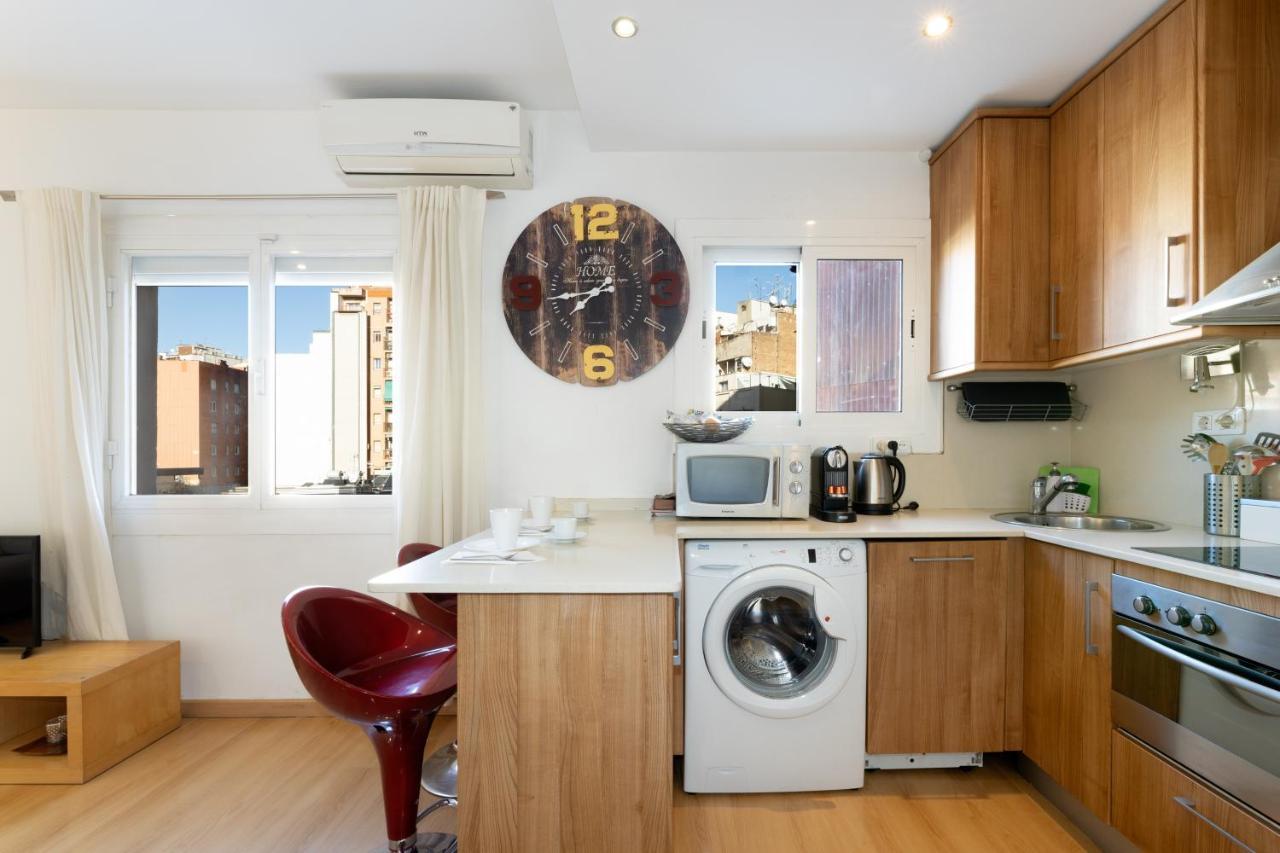 Cute Apartment In Sants Station With Hbo & Alexa & Ac Barcelona Luaran gambar