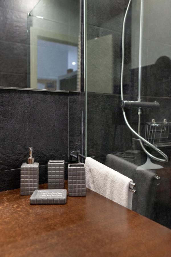 Cute Apartment In Sants Station With Hbo & Alexa & Ac Barcelona Luaran gambar