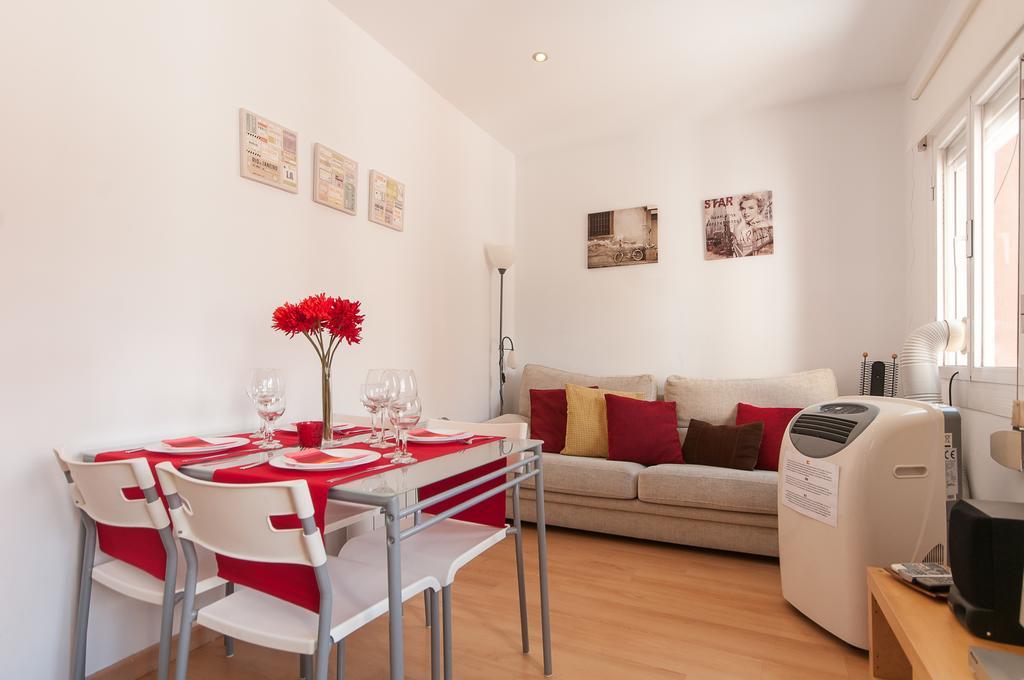 Cute Apartment In Sants Station With Hbo & Alexa & Ac Barcelona Bilik gambar