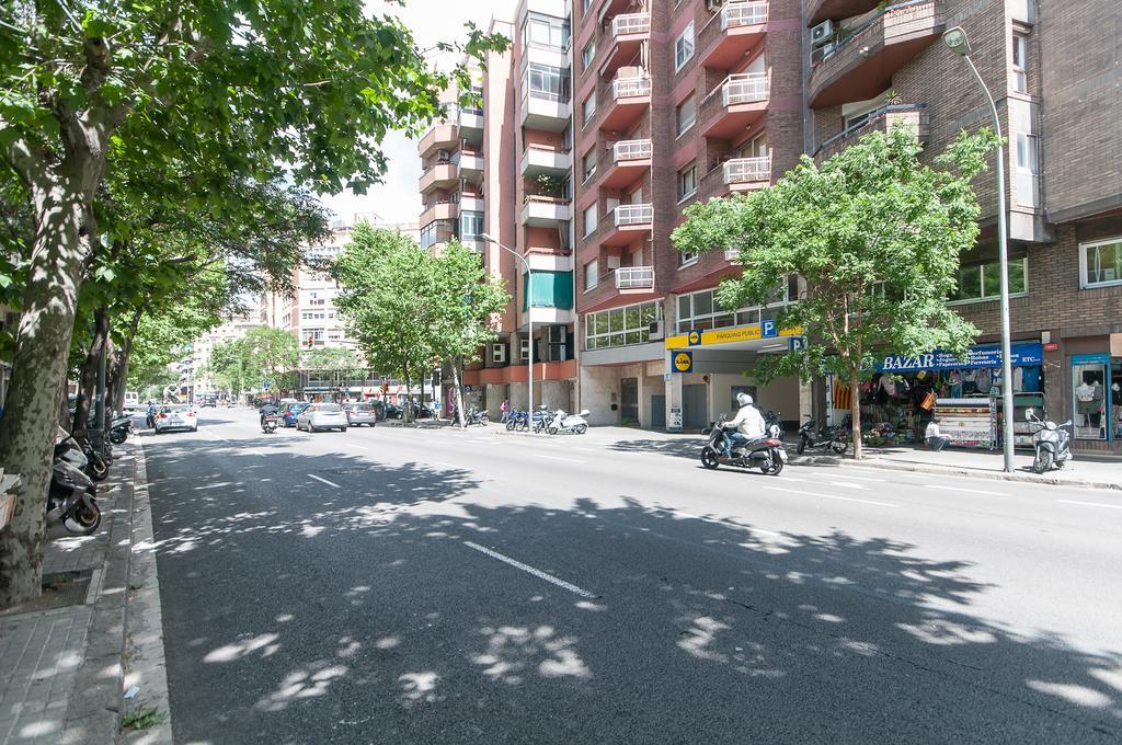 Cute Apartment In Sants Station With Hbo & Alexa & Ac Barcelona Bilik gambar
