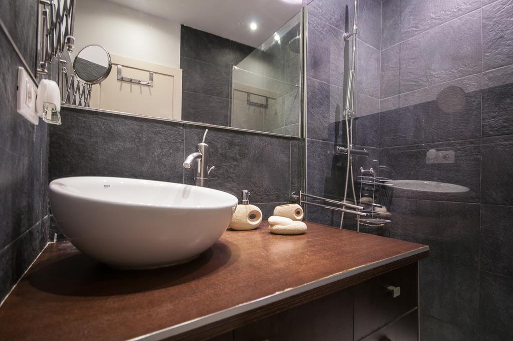 Cute Apartment In Sants Station With Hbo & Alexa & Ac Barcelona Bilik gambar